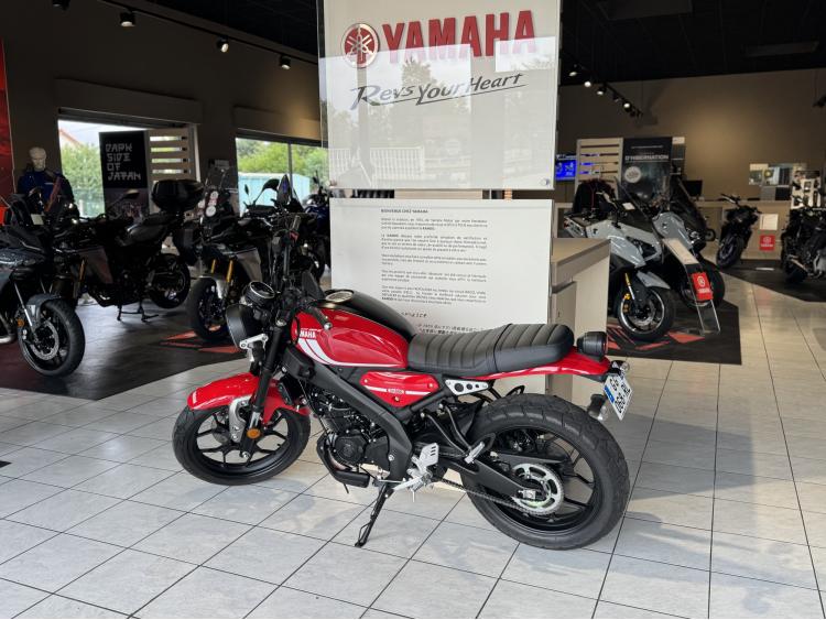 YAMAHA XSR 125