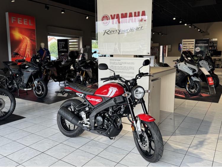 YAMAHA XSR 125