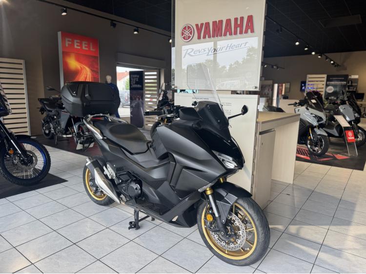 HONDA NSS FORZA 750